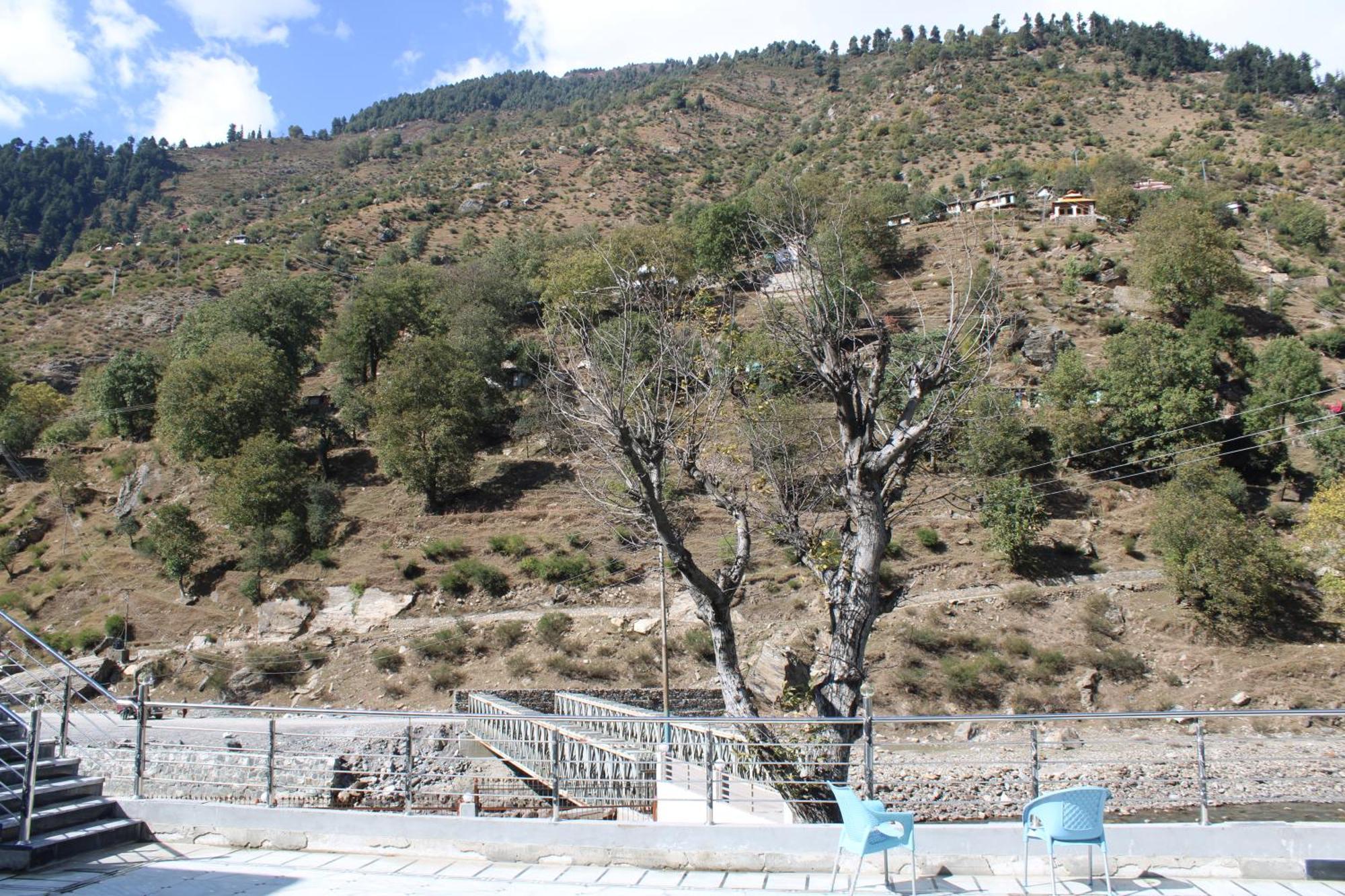 River Garden Hotel And Resort Naran Exteriér fotografie